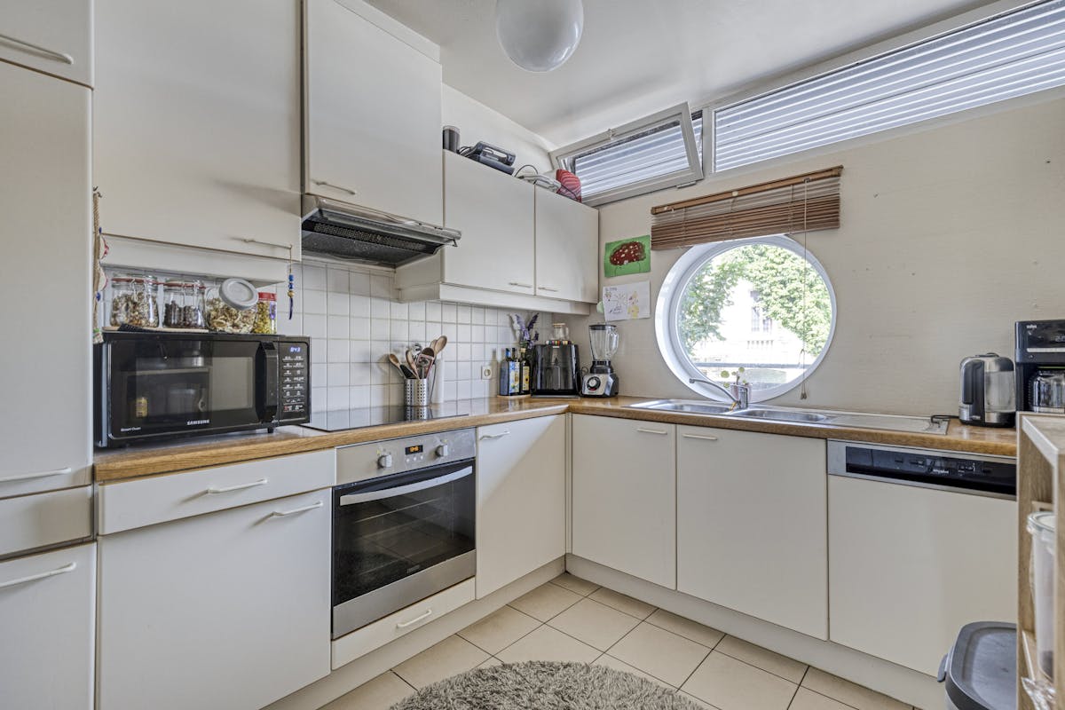 Duplex appartement met 3 slaapkamers, groot terras en garage - foto 5
