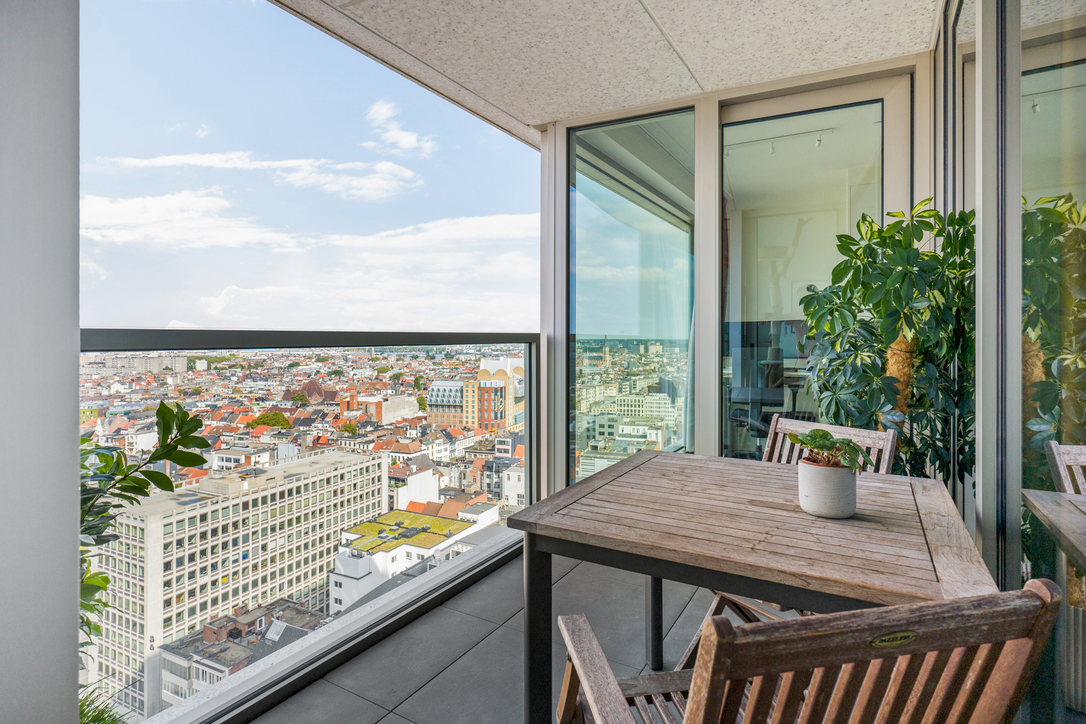 Appartement te koop in Antwerpen met 2 slaapkamers - foto 2
