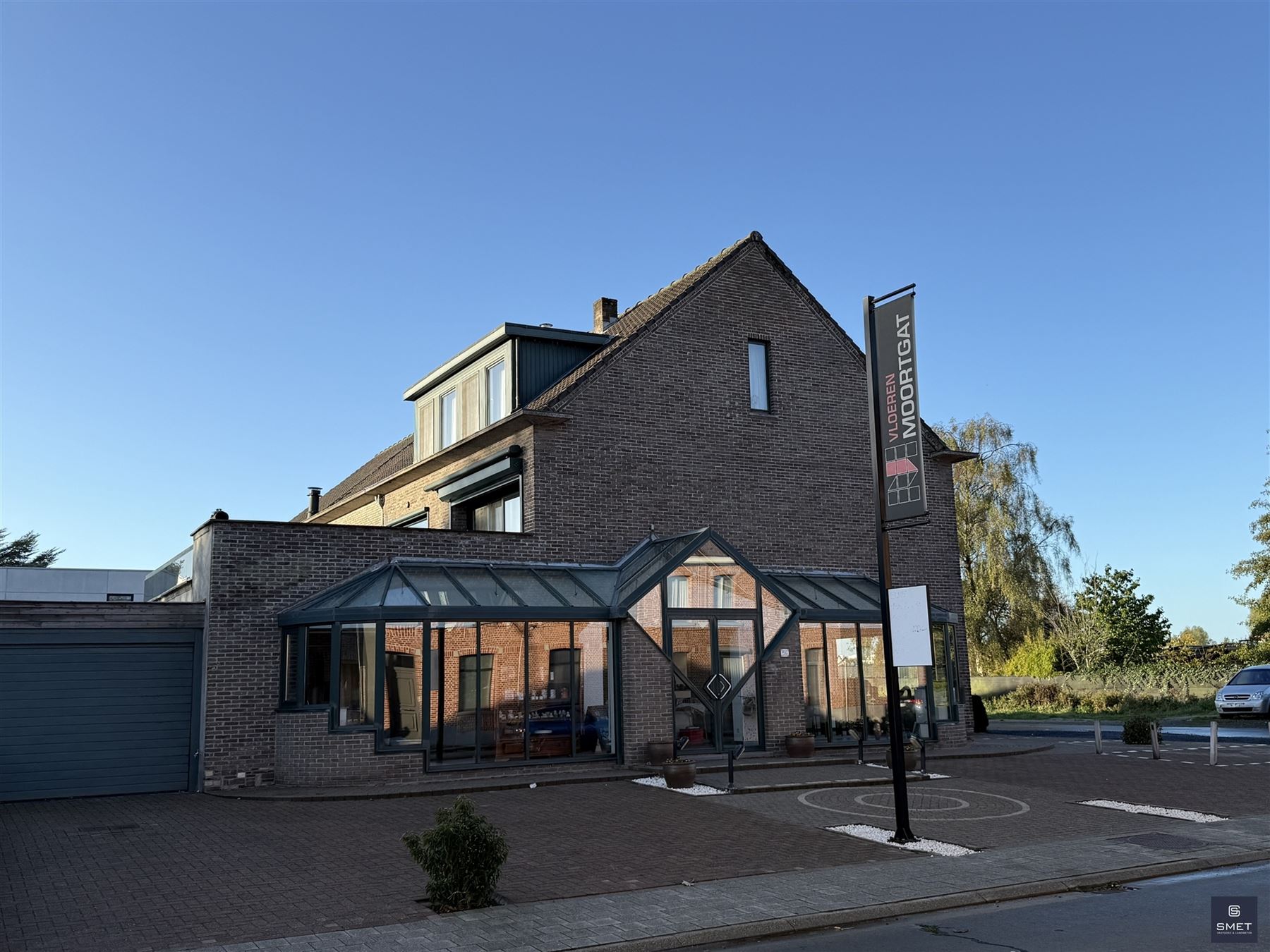 Commercial à vendre à Beveren-Kruibeke-Zwijndrecht avec 3 chambres - photo 2