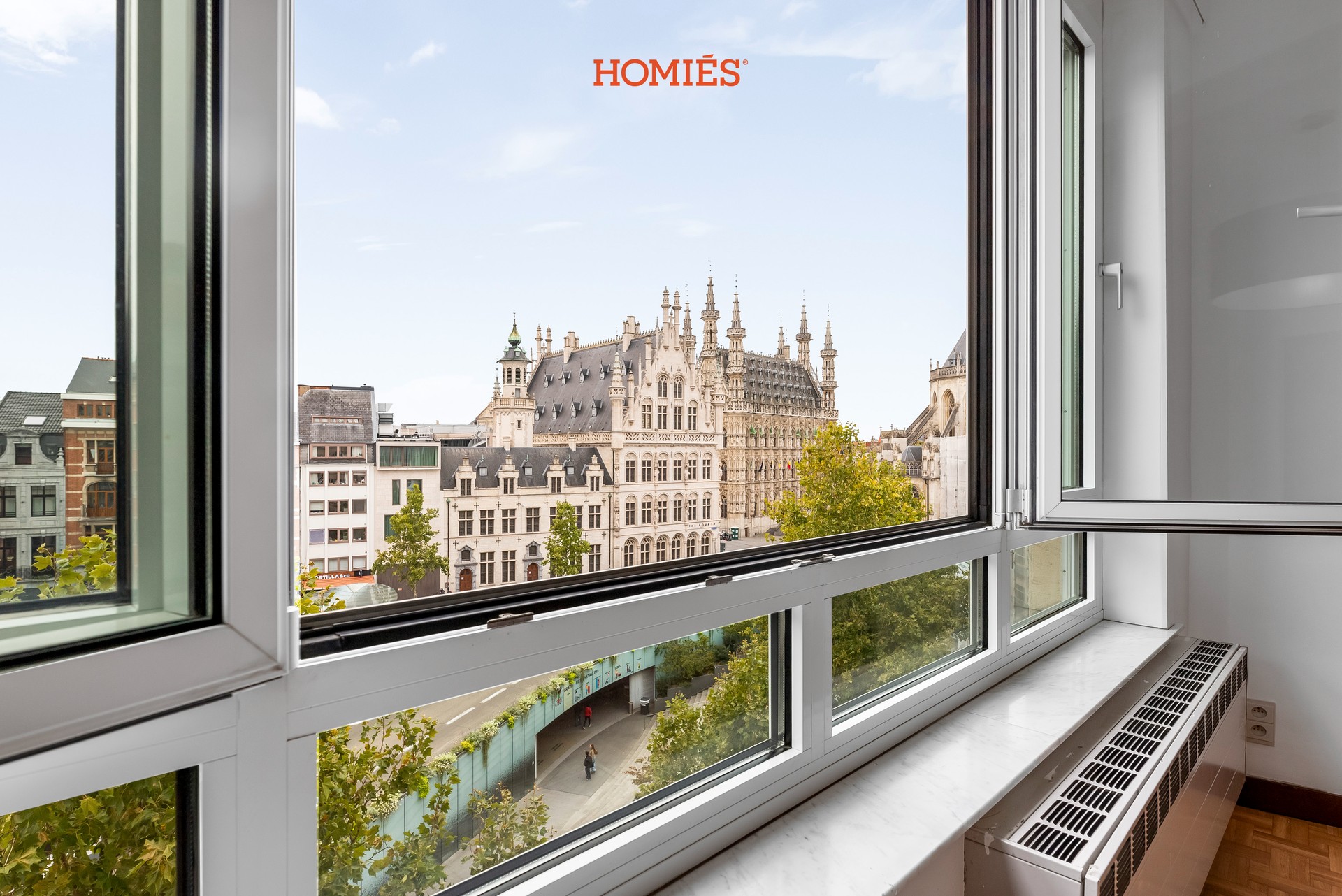 Instapklaar 2-slaapkamerappartement met uniek uitzicht - foto 4