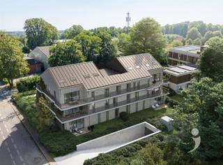 The 2-bedroom apartments in t Kareel combine generous living space with a clear, efficient layout. With surface areas between about 96 and 107...