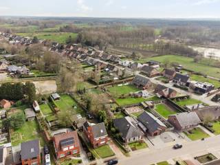 Welkom in het hart van de Kempen! Deze woning is gelegen in een aangename en rustige woonomgeving die bekendstaat om haar groene karakter...