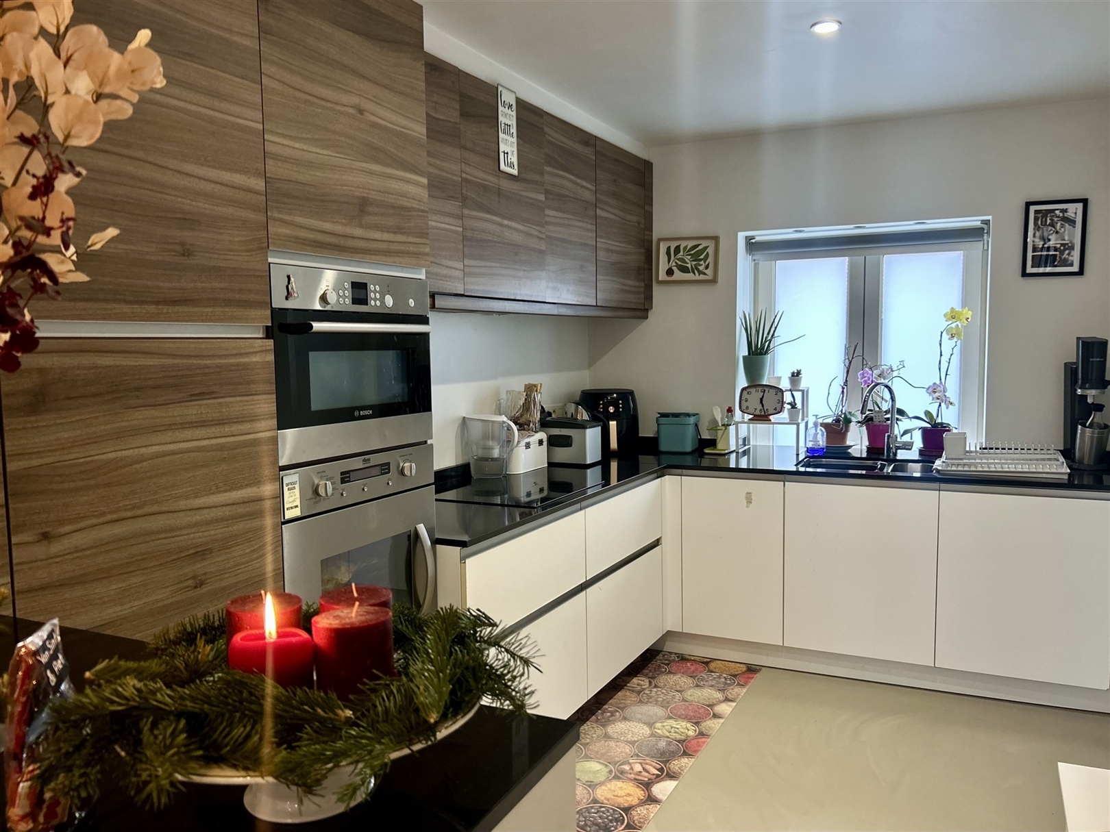 Welgelegen woning met tuin te huur - photo 5