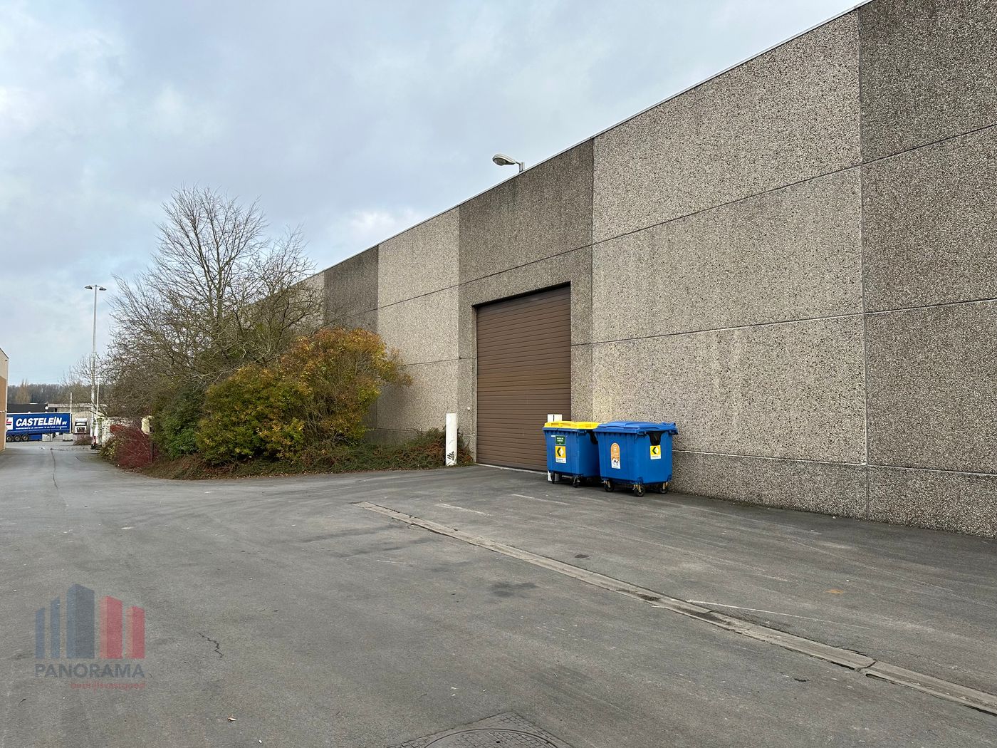 Logistiek magazijn van 1.400 m² met 120 m² kantoor te huur - foto 3