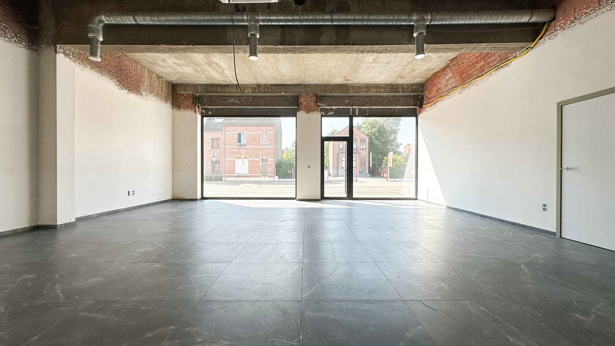 Commercial à louer à Leopoldsburg - photo 5