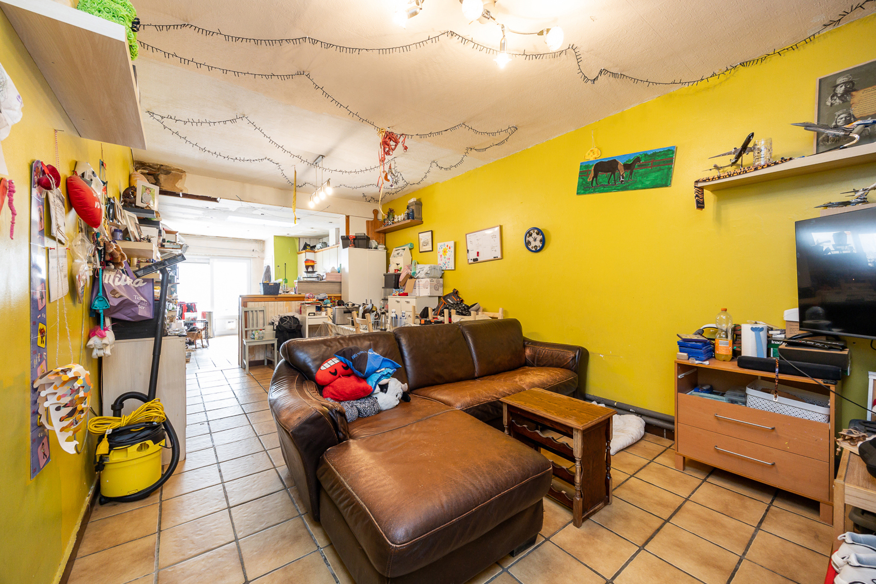Te renoveren woning met 4 ruime slaapkamers! - foto 4