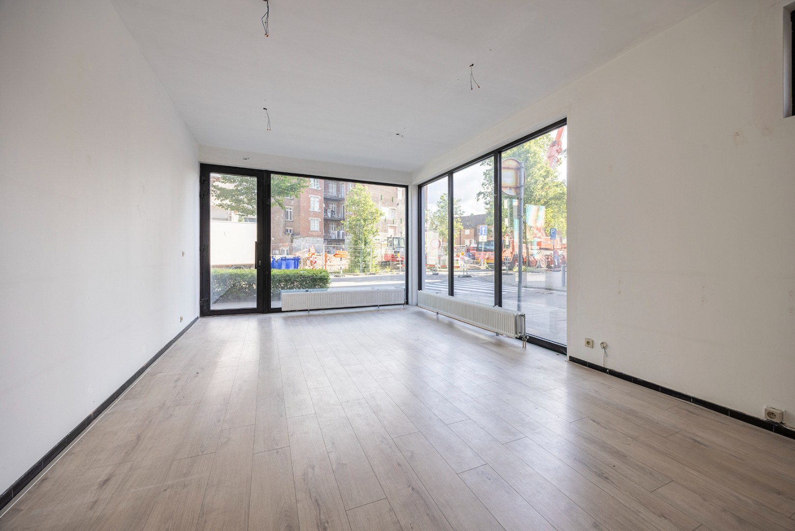Kantoor/handelsruimte (42m) op toplocatie! - foto 2