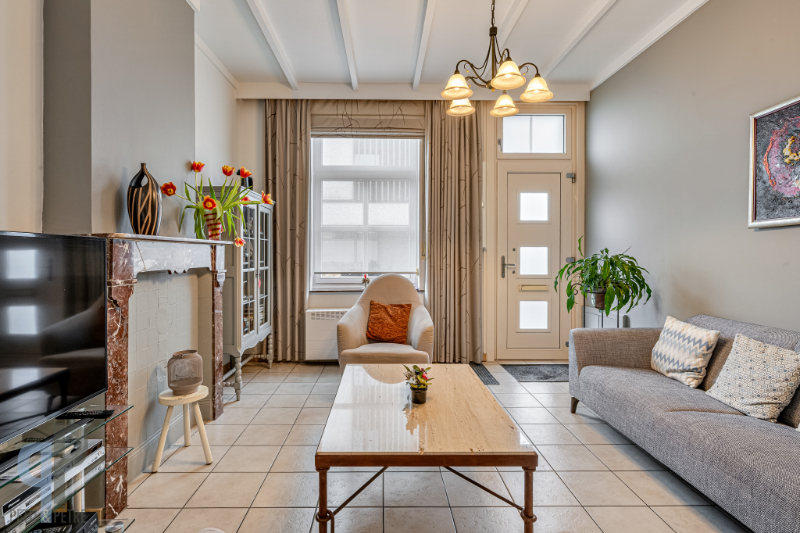 Goed gelegen woning met tuin en garage - photo 2