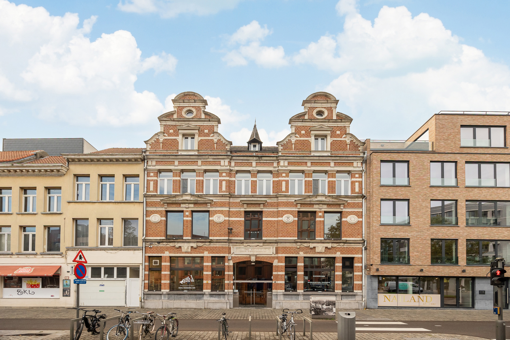 Kantoorruimte met authentiek elementen te huur - foto 1