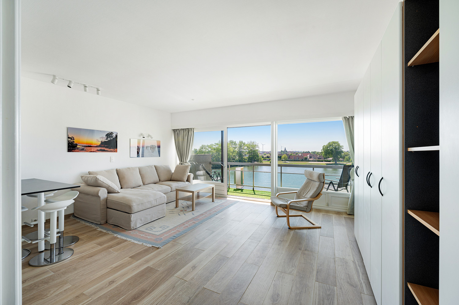 Instapklare studio met zonnig terras en open zichten - foto 4