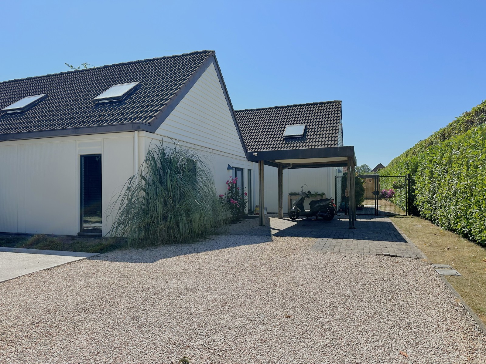 Ruime gezinswoning met zwembad en 100% privacy in Brecht - foto 1