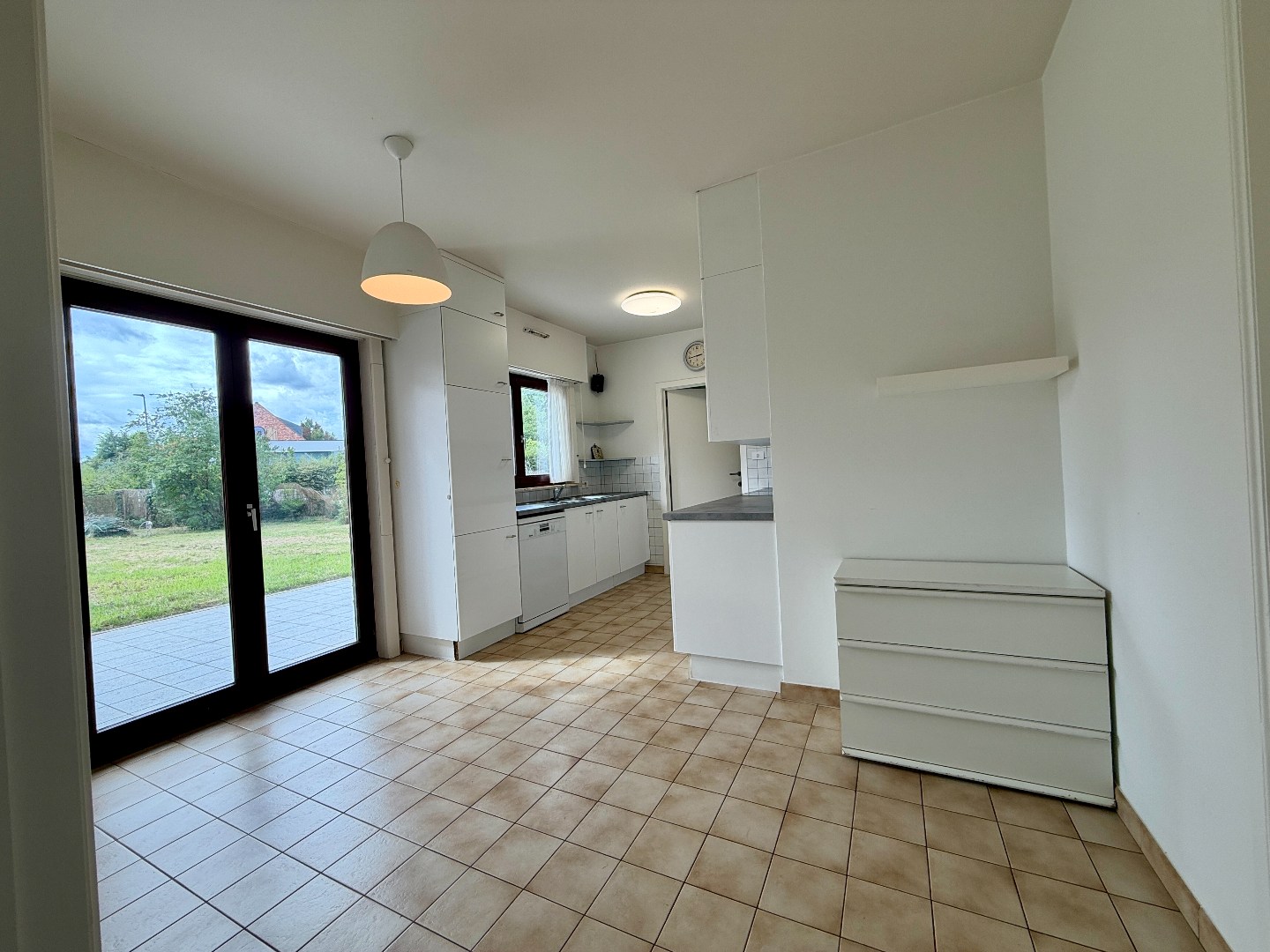 Lichtrijke villa met tuin, terras en dubbele garage in Sint-Denijs-Westrem - foto 4