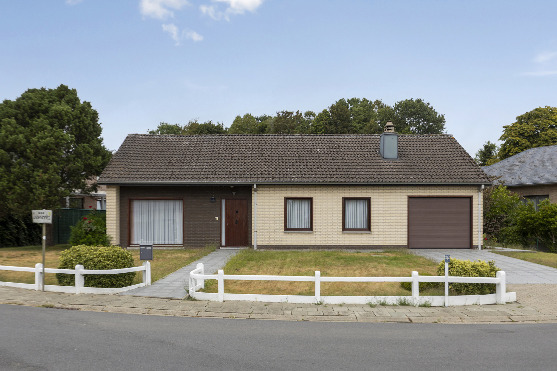 House for sale in Asse