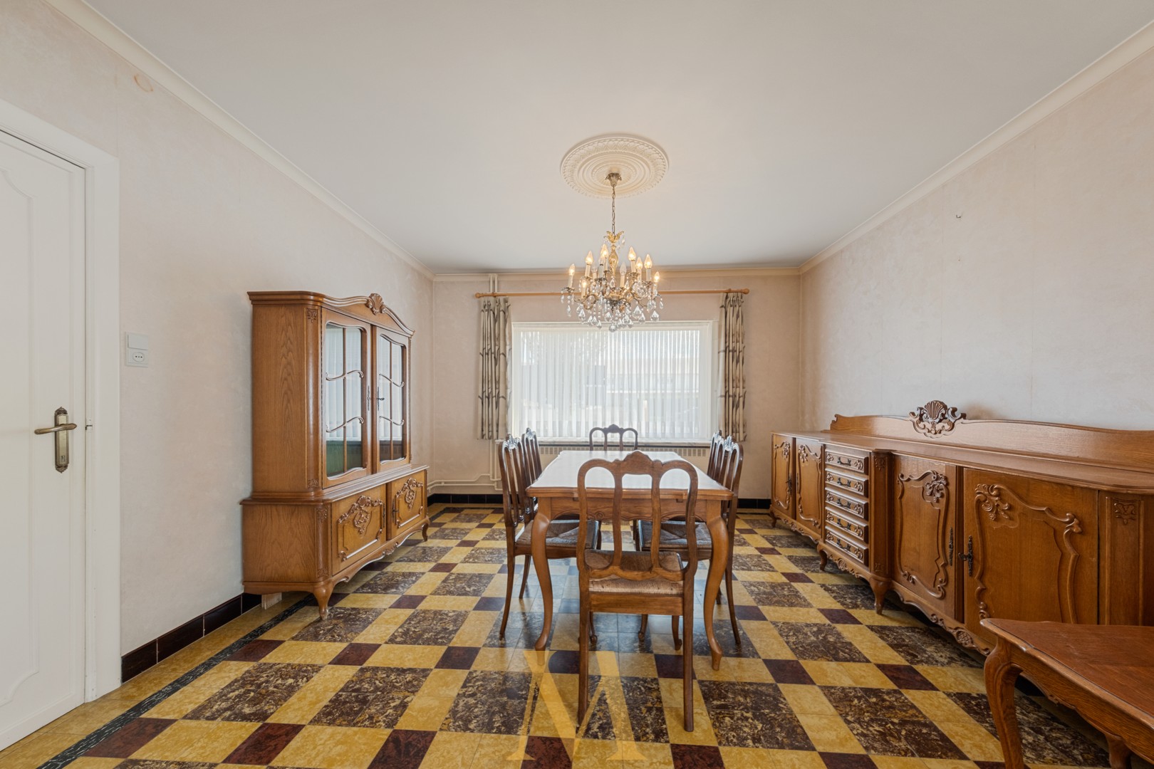 Alleenstaande woning met bouwgrond en tuin met mogelijkheid tot hangar - photo 5