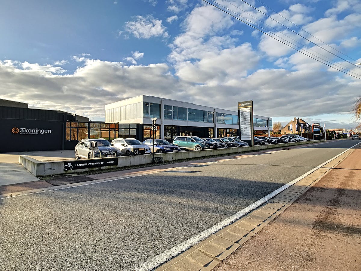 Instapklaar kantoor van ca. 26,98m² in 3koningen Torhout - foto 5