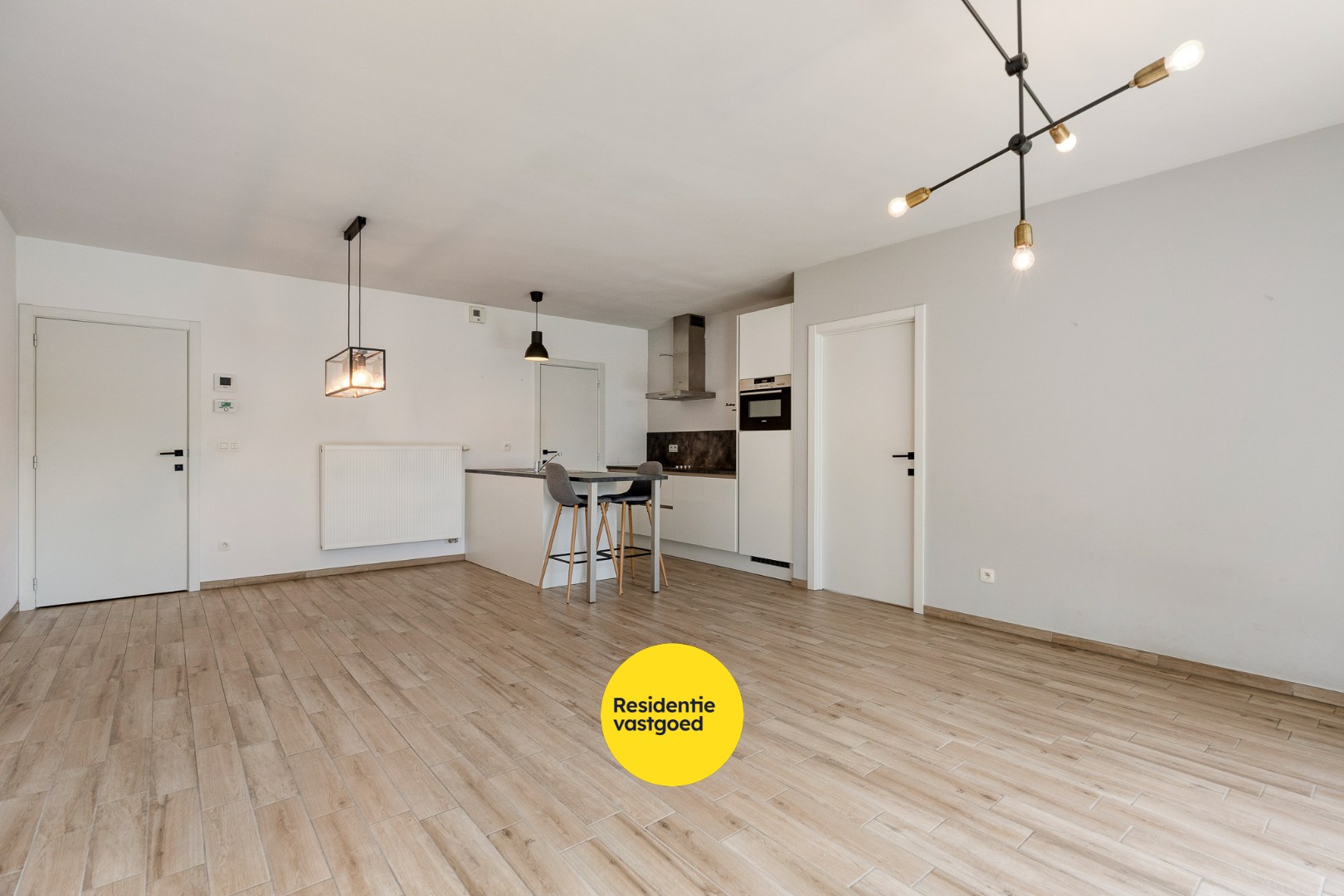 Instapklaar 1-slpk appartement te Laken - foto 4