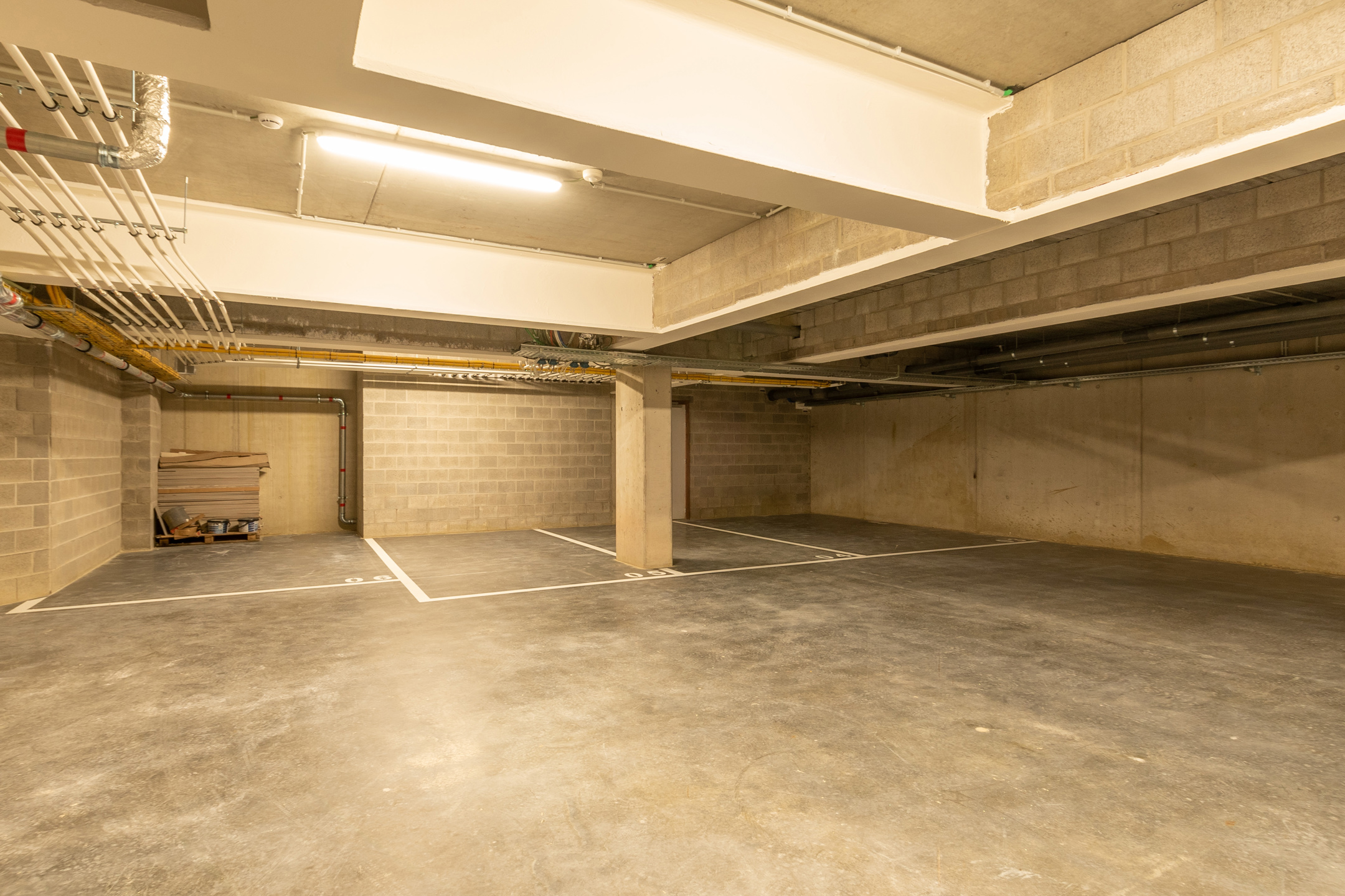 Garage à louer à Anvers - photo 2