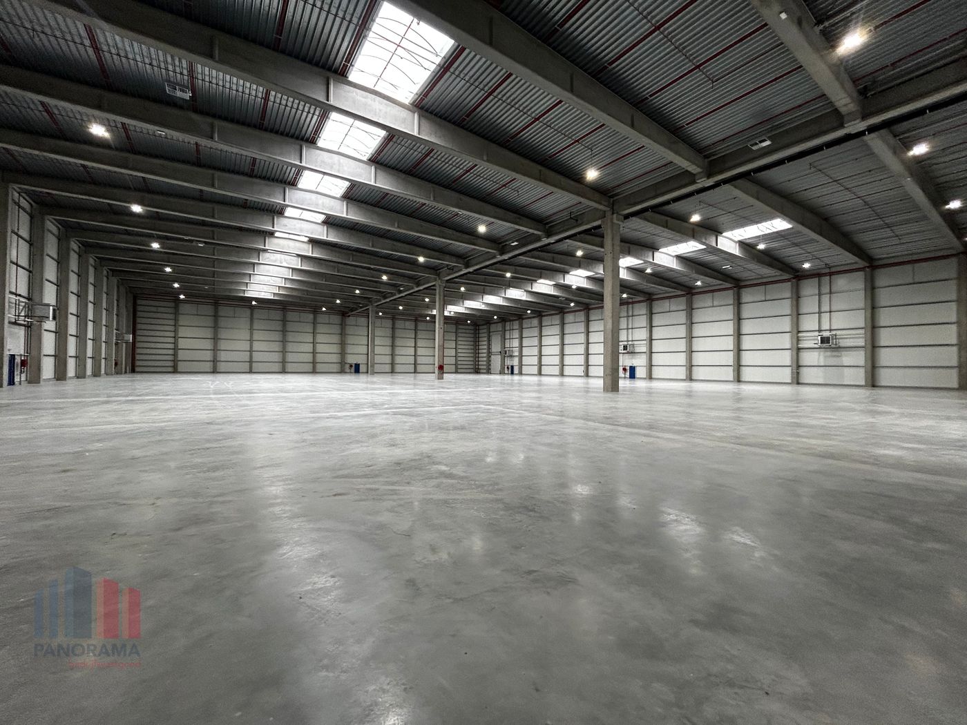 Uitstekend bereikbaar gloednieuw magazijn (6.444m²) te huur in Gent (Desteldonk) vlak aan R4 - photo 3