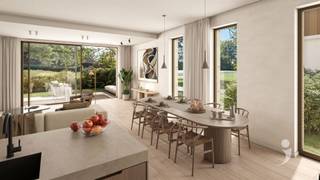 The 4-bedroom apartment is a unique offer within project t Kareel and is located on the ground floor of the residence. With a living area of...