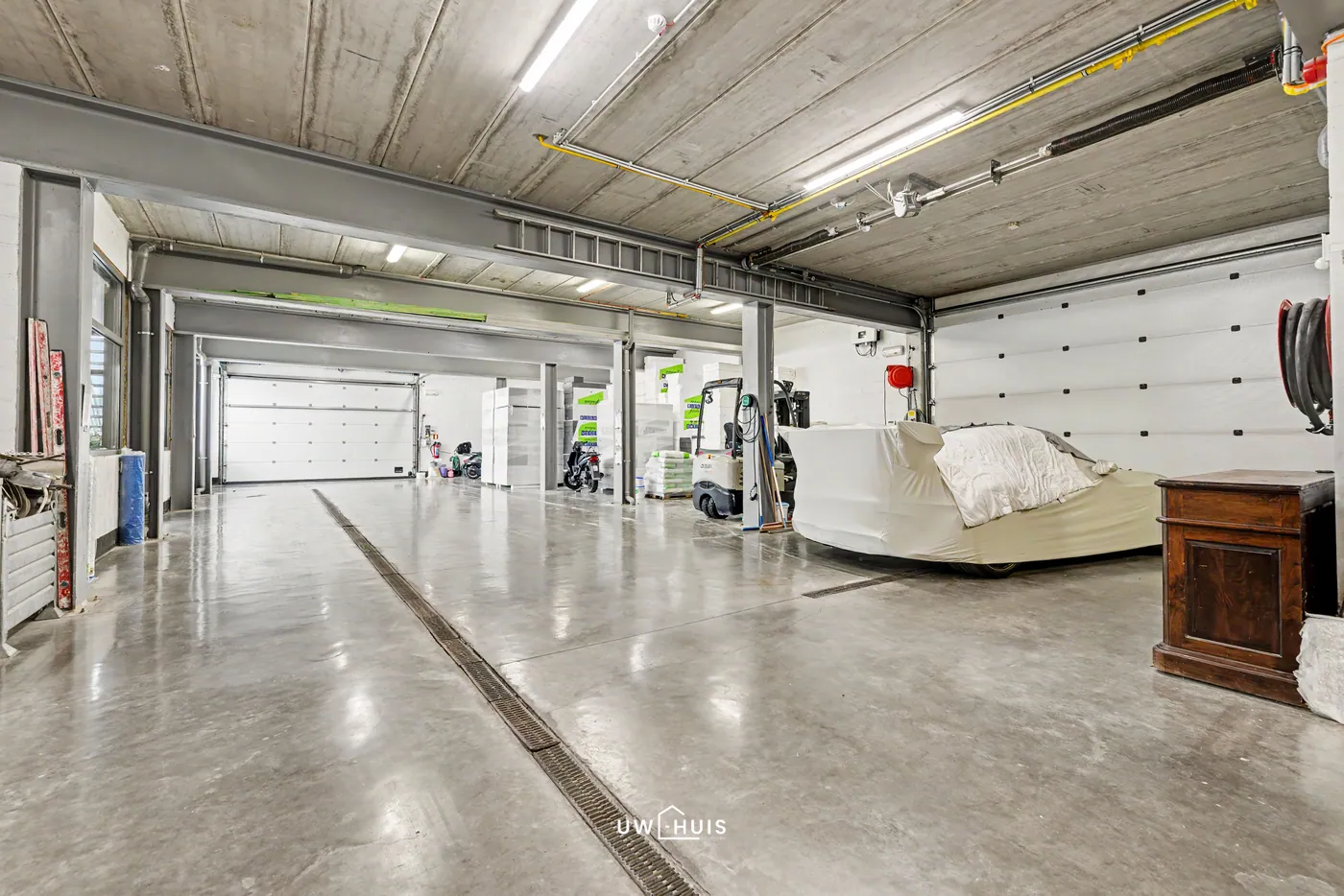 Exclusieve KMO-unit met penthouse, magazijn en beauty lounge op toplocatie in Pareinpark Beveren - foto 5