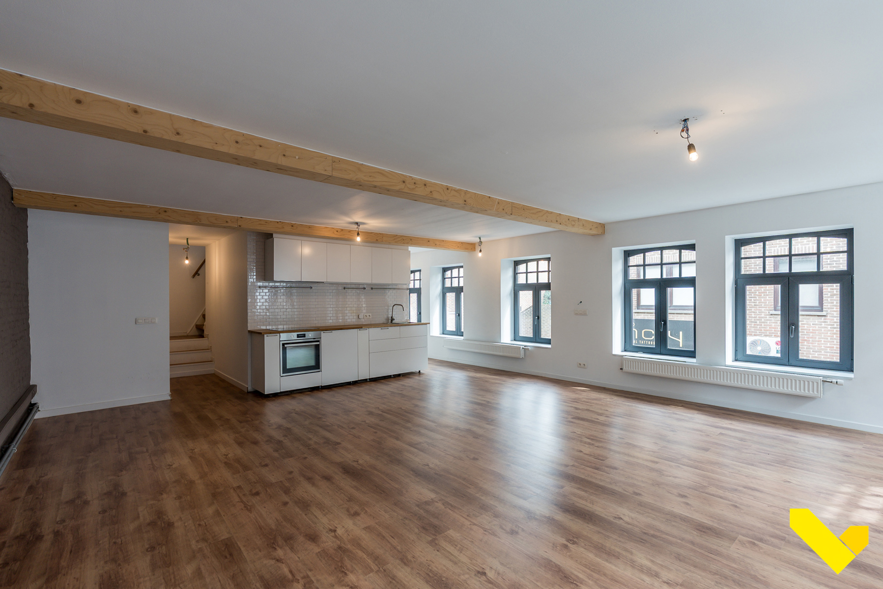 Karaktervol handelspand met bovenliggend appartement - foto 5