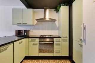 Te huur: Gezellig appartement in de Jodenstraat, midden in het centrum van Mechelen.Dit appartement biedt een praktische indeling en een centrale...