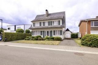 Charmante Woning in Meerhout met Ruimte en PotentieelOntdek deze charmante woning in het hart van Meerhout; ideaal voor gezinnen die verlangen naar...