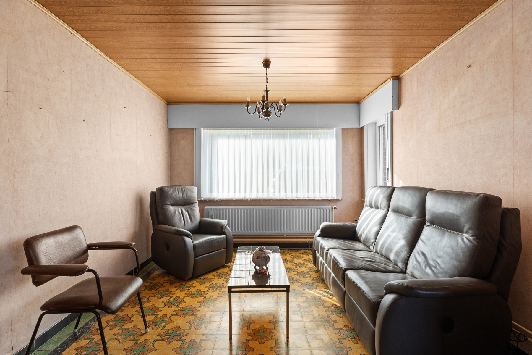 Alleenstaande gezinswoning met tuin en potentieel in Torhout - foto 4