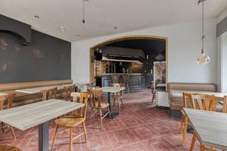 Commercial à vendre à Tielt