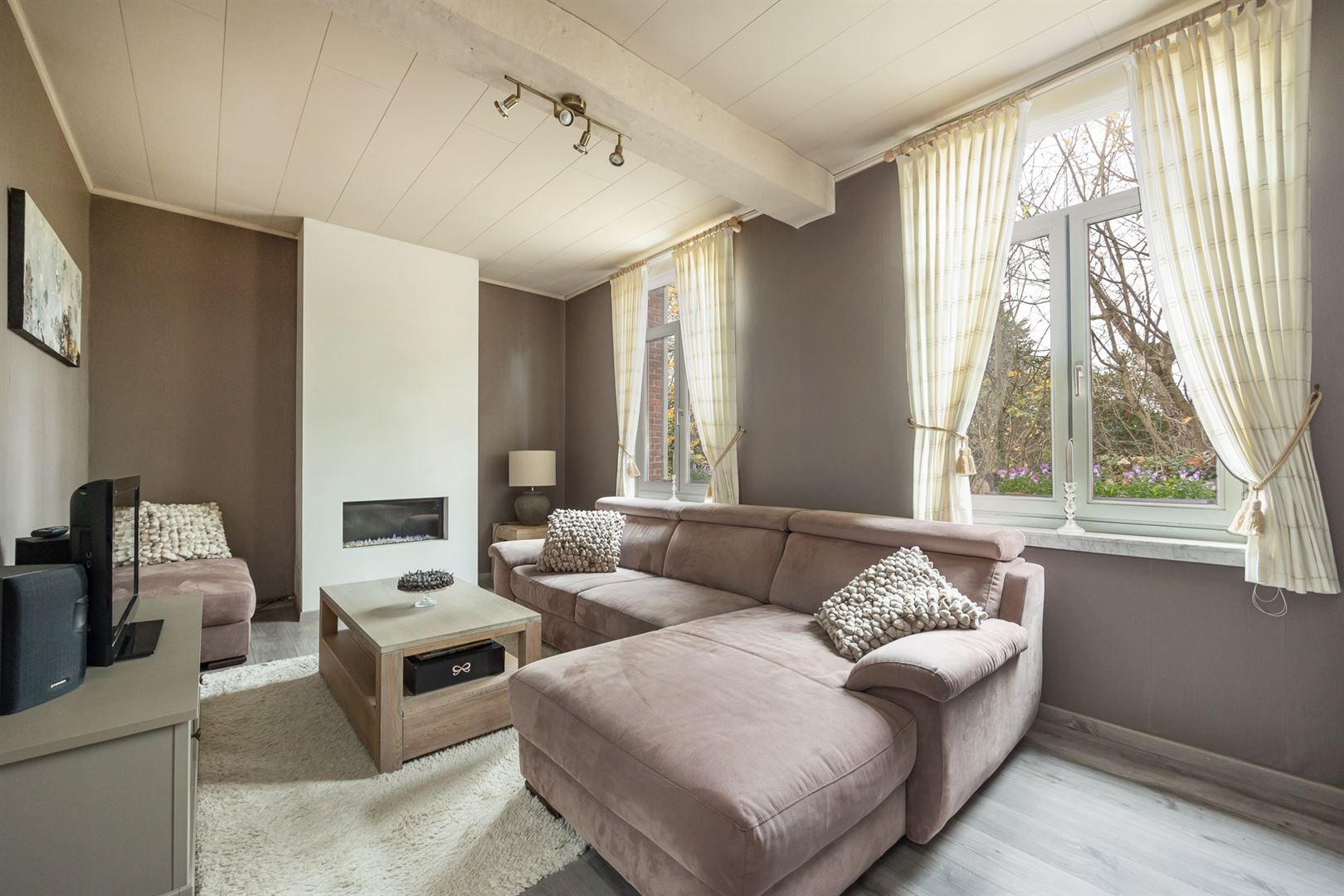 Knusse woning op den berg! Met tuin en garage! - foto 3