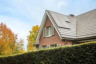 In een rustige straat in het mooie Geraardsbergen bevindt zich deze goed onderhouden woning die in 2017 een grondige renovatie heeft ondergaan...