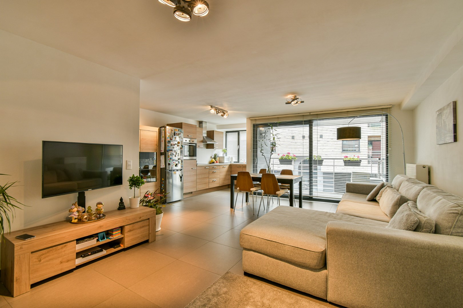 Energiezuinig appartement in het hart van Roeselare! - foto 2