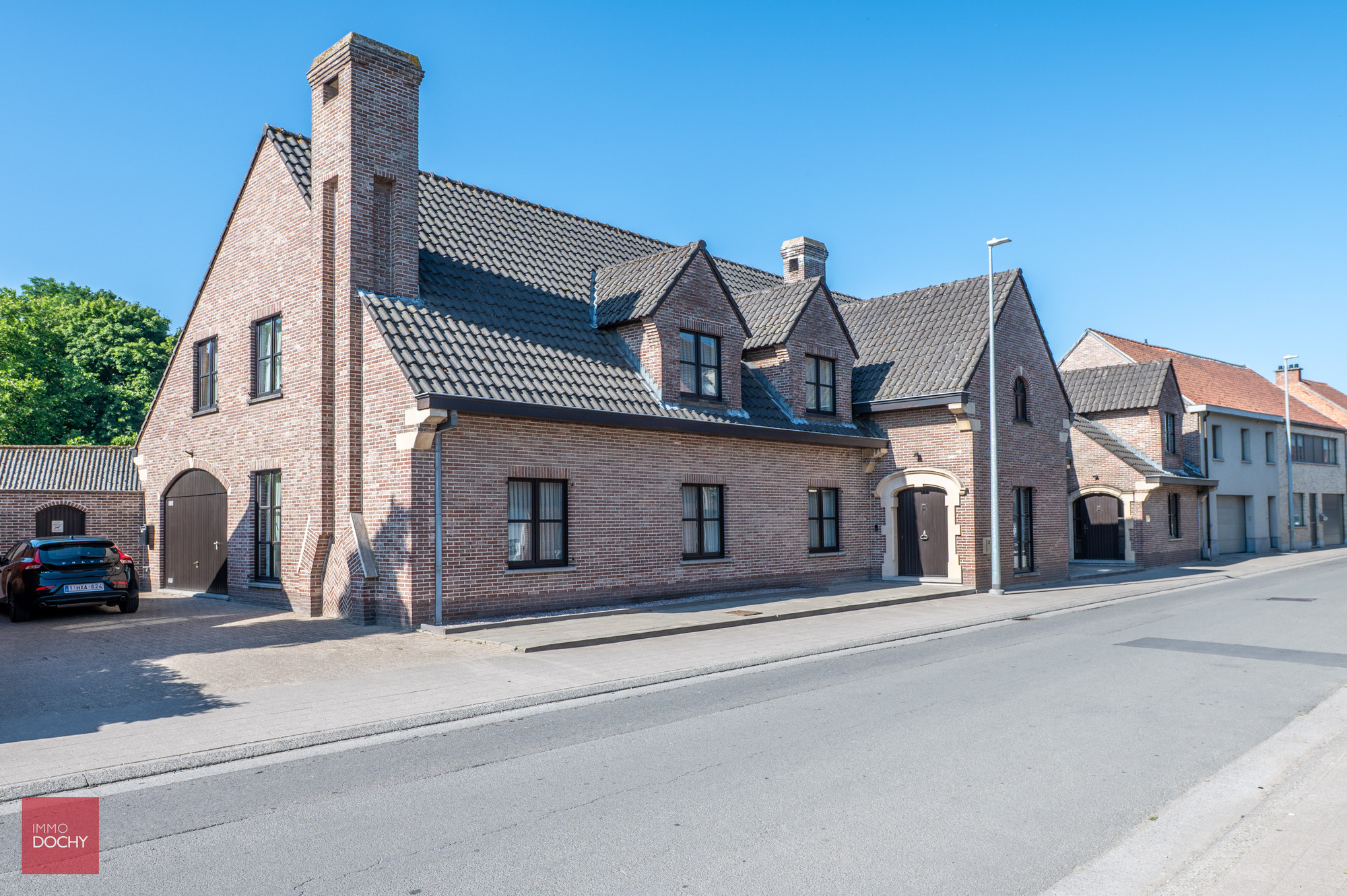 Zeer ruime en verzorgde praktijkwoning of cohousing - foto 1