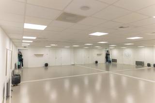 Commercial for rent in Bree