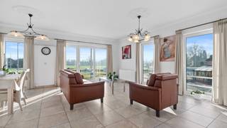 TE KOOP | Instapklaar appartement in hartje Lummen 🌿Welkom aan de Schulensebaan 4D, midden in het gezellige Lummen. Deze bruisende gemeente staat...