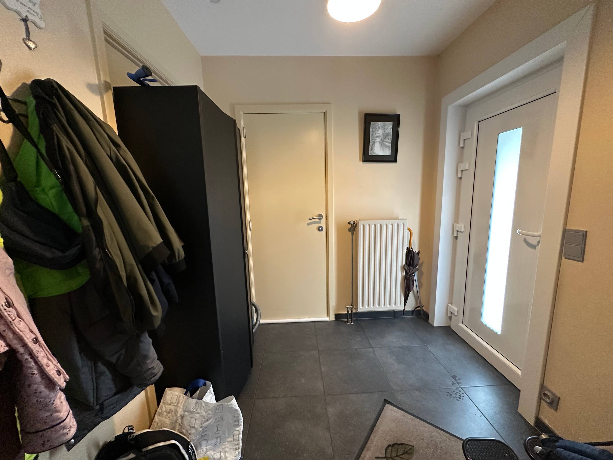 Woning met 5 kamers + garage en tuin - foto 3