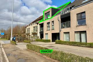 Dit ruime duplexappartement is gelegen aan de Koningin Astridlaan 49 in Maldegem en geniet van een uitstekende bereikbaarheid naar zowel het...