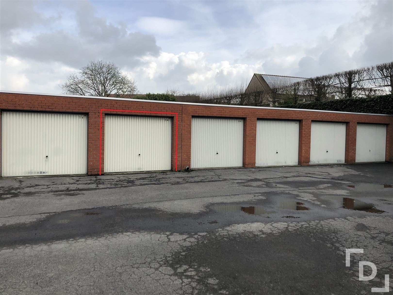 Garage for rent in Ypres - photo 4