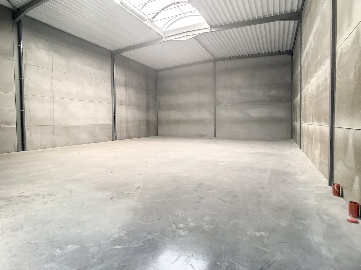 Unité PME d'environ 225 m² à vendre à Beveren-Leie - photo 3