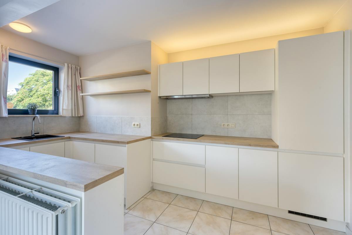 Appartement met 2-3 slaapkamers in centrum Oostkamp - foto 4