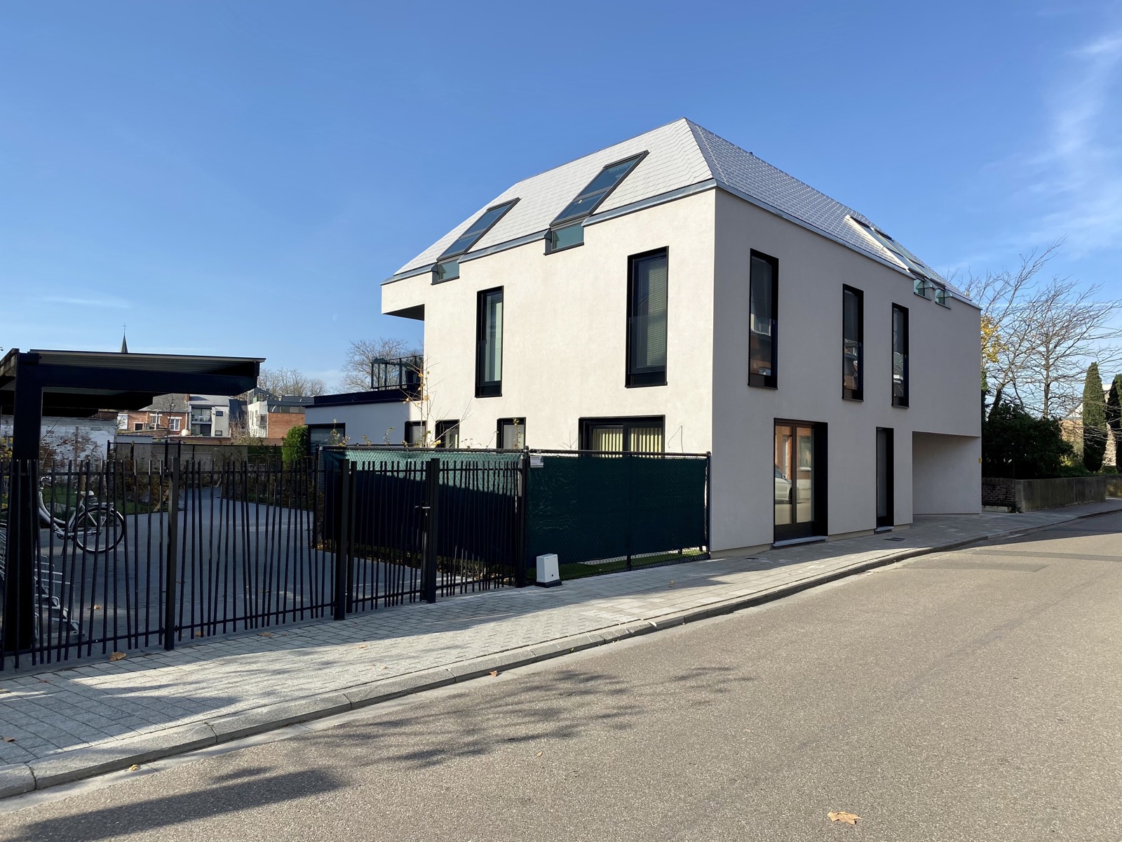 Garage for rent in Hasselt - photo 1