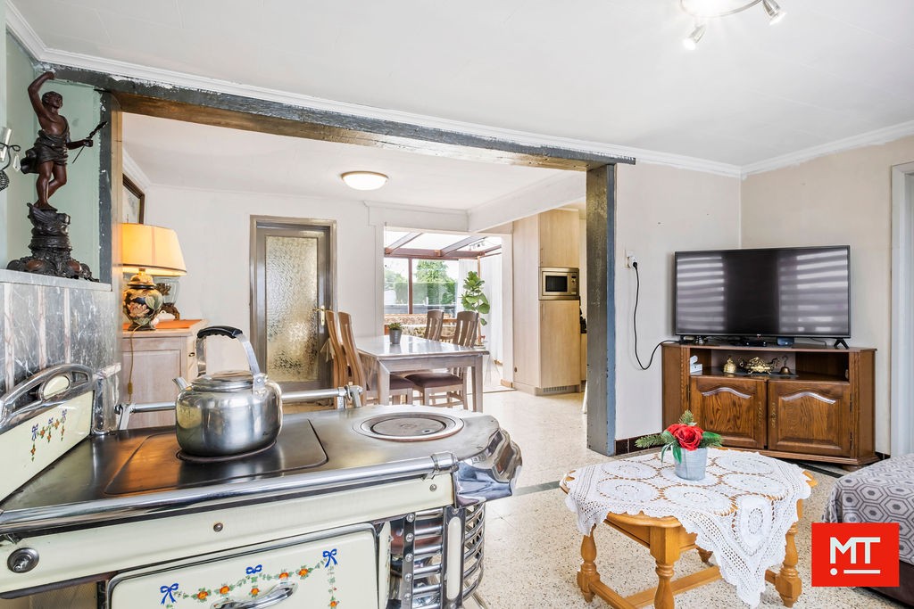 Halfopen woning in de dorpskern van Beselare - foto 3