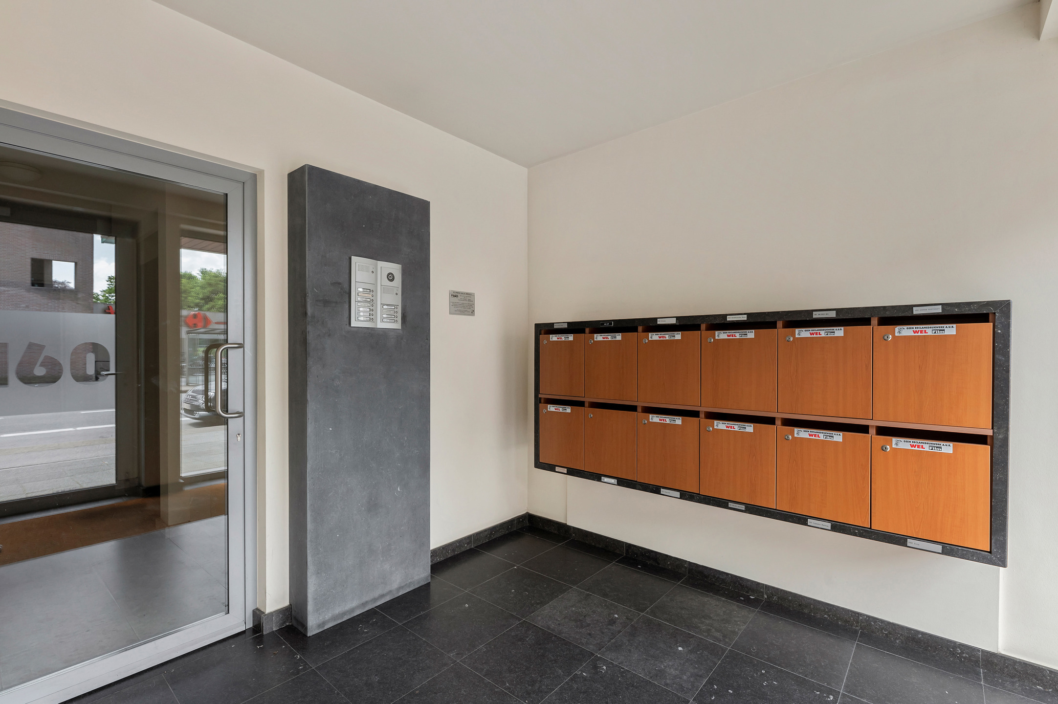 Apartment for sale in Brasschaat with 1 bedroom - photo 3