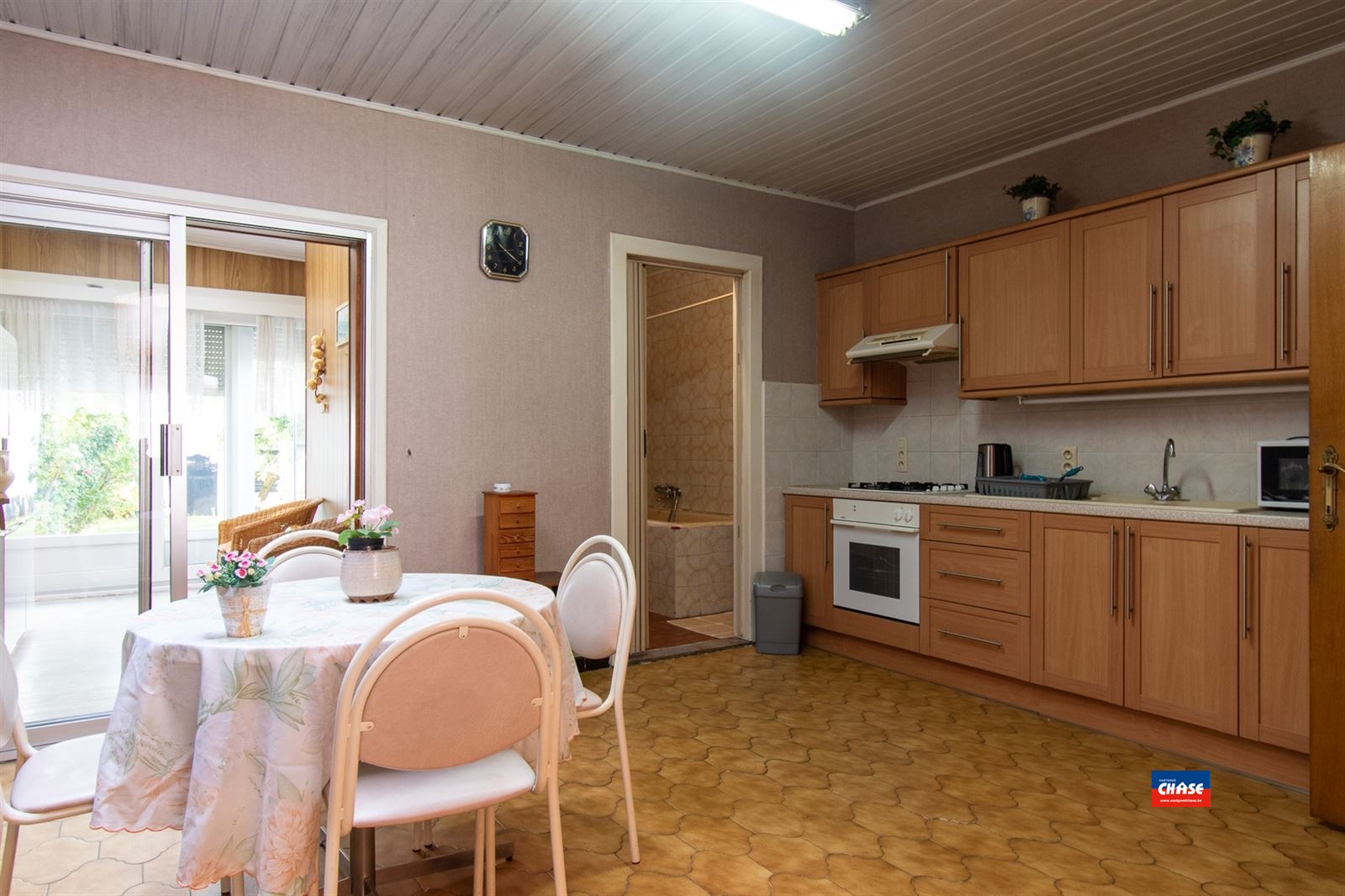 Rijwoning met 3 slaapkamers en gezellige tuin - foto 5