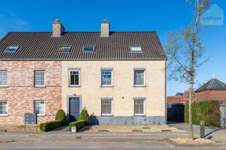 Instapklaar gelijkvloers appartement met tuin en garage nabij centrum GeelOp zoek naar een interessante investering of een comfortabel appartement...