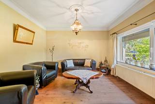 Spacious and well-maintained semi-detached house with 3 bedrooms, located in a easily accessible location. This property offers a pleasant...