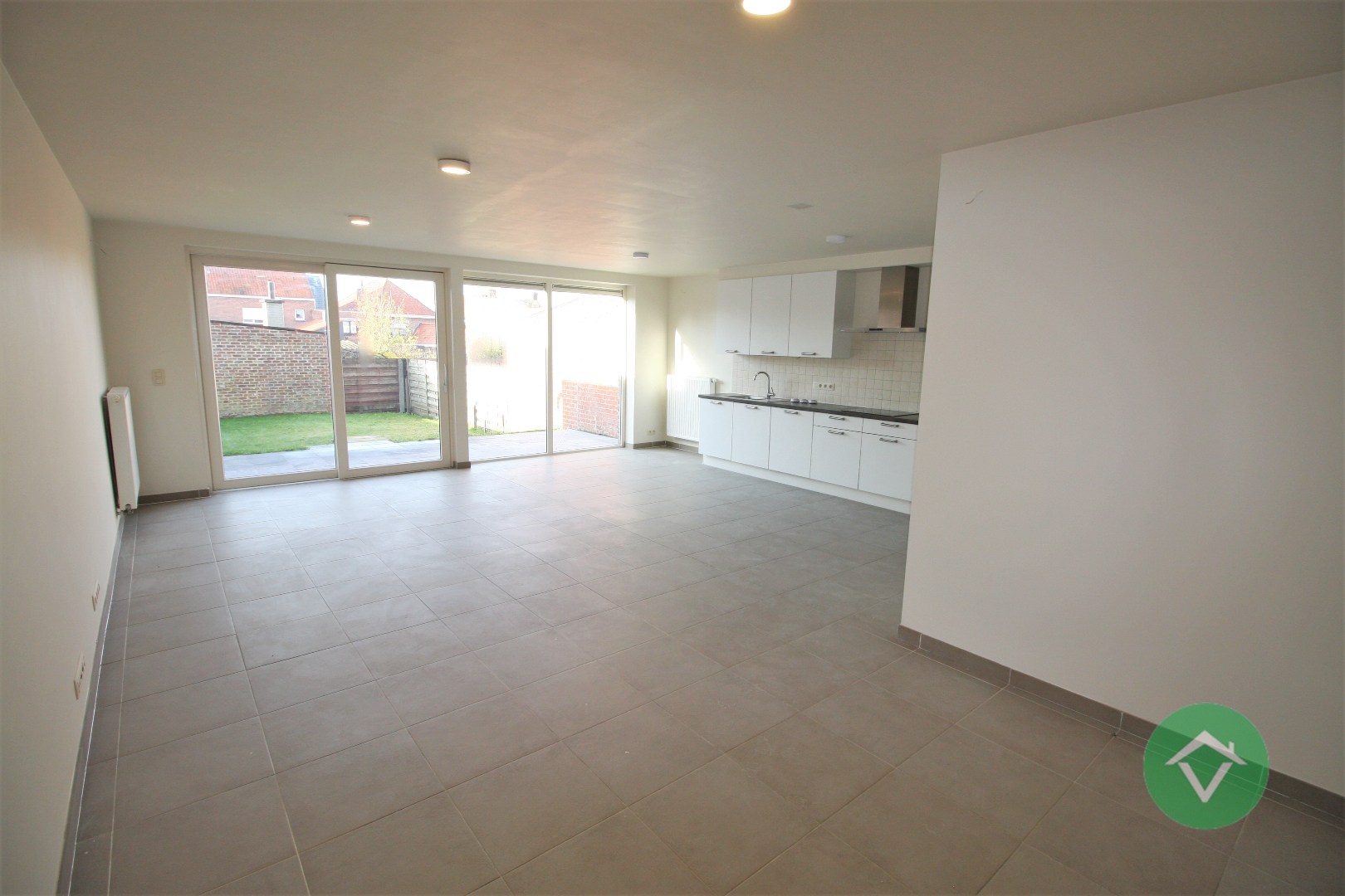 Woning met 3 slaapkamers en tuin te Torhout - foto 4