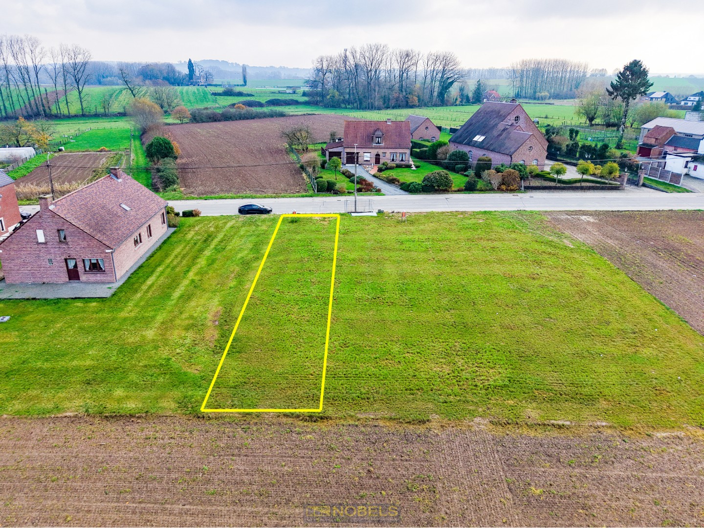 Te koop, Perceel bouwgrond van ca.435m² voor halfopen bebouwing met open zicht op groen te Lierde! - photo 3