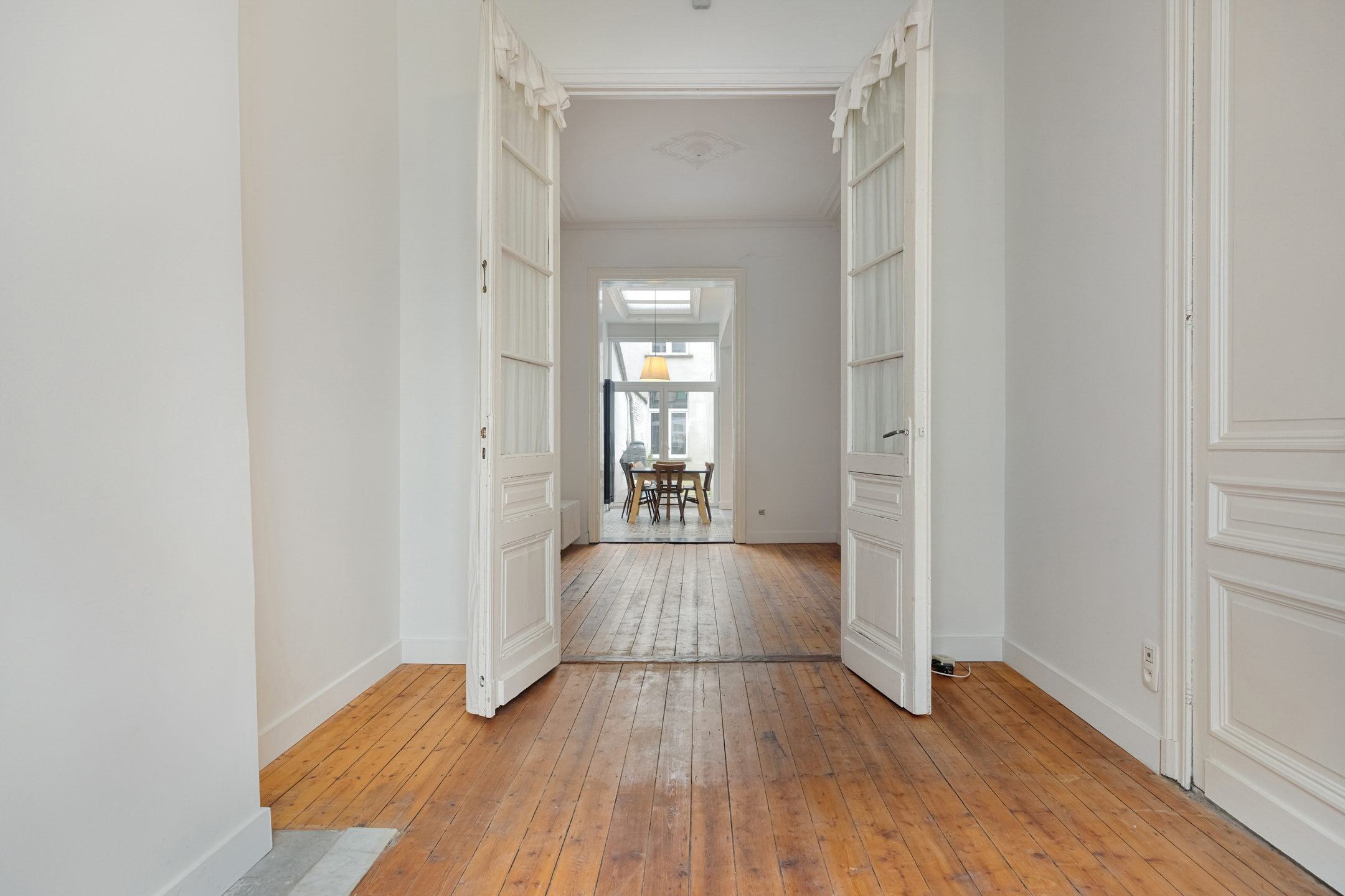 Appartement met koer en achterhuis. - foto 5