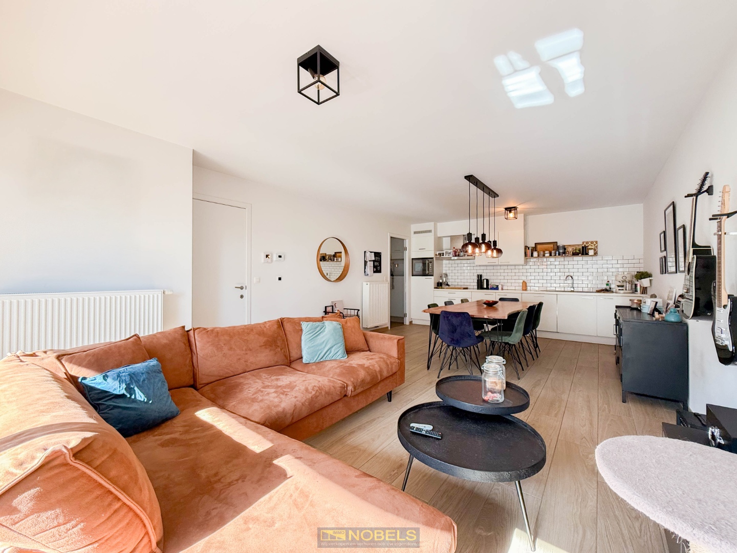 Te koop, modern afgewerkt appartement met terras en staanplaats te Oudenaarde - photo 5